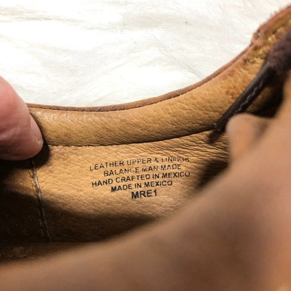 BORN Melissa Brown Leather Lace Up Sneaker SZ 8 - Picture 6 of 6